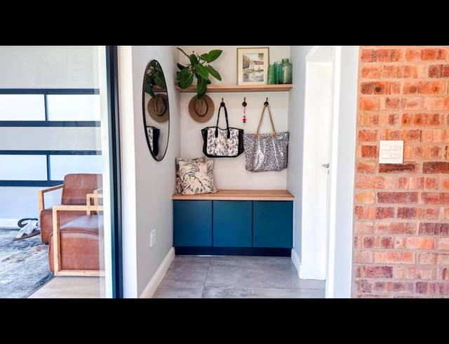 5 BEDROOM HOUSE FOR SALE IN MIDSTREAM HEIGHTS
